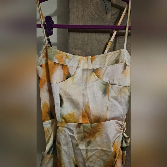 CBR Floral satin ruched bustier midi dress. Size small NWT - Picture 8 of 11